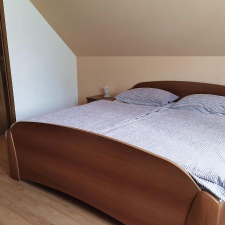 Gostisce Hedvika Hotell Kal-Koritnica Exteriör bild